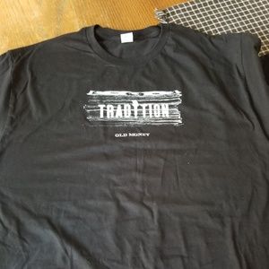 Mens, Large Tshirt